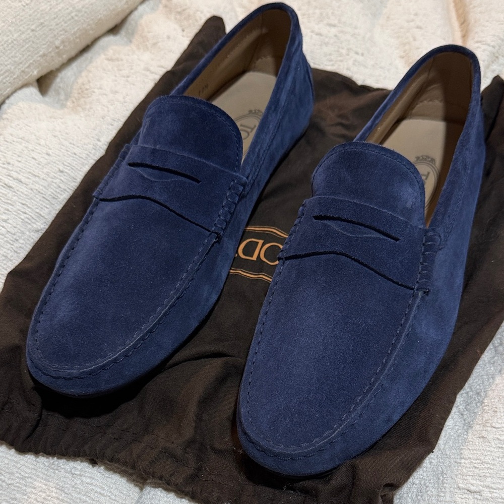 Tod's Men's Navy Suede City Gommino Driver Loafers